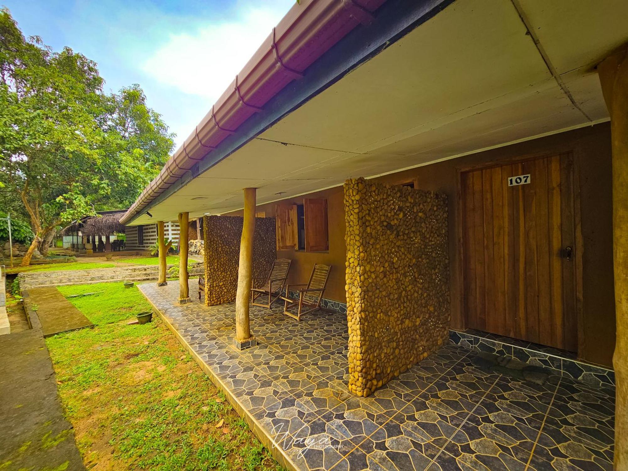 Elephant Paradise Safari Bungalow Удавалаве Экстерьер фото